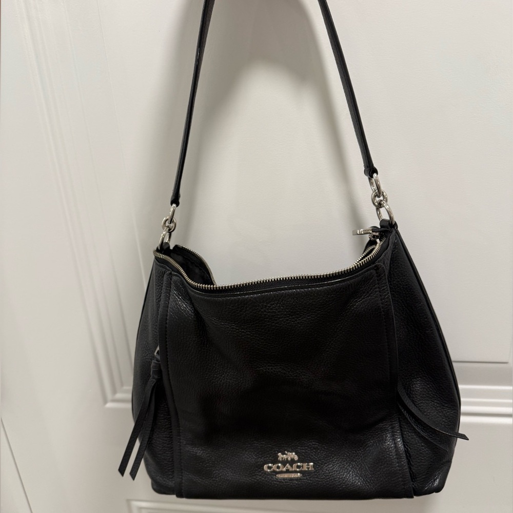 Back Coach Shoulder Bag
